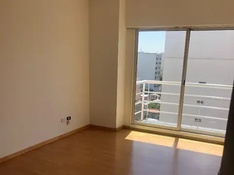 ALQUILA HERMOSO DE 2 AMB EN BARRACAS MUY LUMINOSO COCHERA