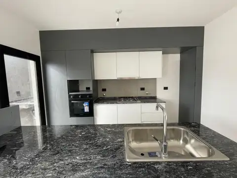 Casa en Venta en Barrio Rincones de Manantiales, USD 179.000