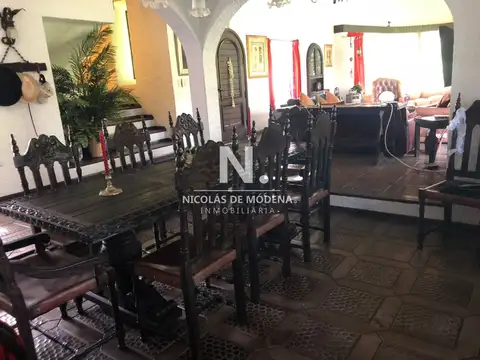 Amplia casa en San Rafael