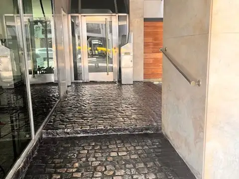 Avenida José María Moreno 300