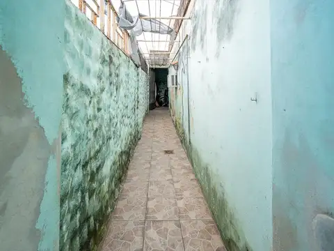 Casa en Venta 1 Dormitorio con cochera