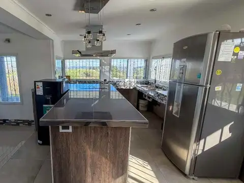 CASA 5 AMBIENTES A ESTRENAR VILLA DEL LAGO TANDIL