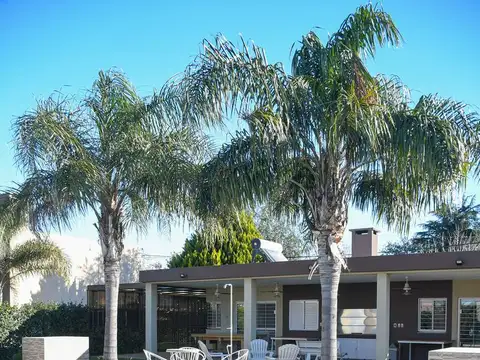 un terreno 2 Casas en  los pinos - apta crédito