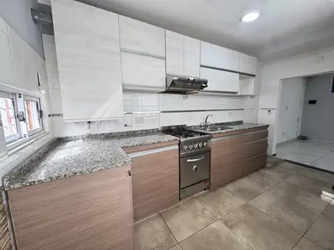 Casa en Alquiler de 4 dormitorios