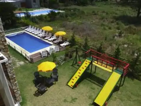 IMPORTANTE COMPLEJO C/ DESTACADO SOLARIUM/PISCINA