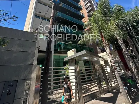 MAGNIFICO PISO, DOS DORMITORIOS. DETALLES DE CATEGORIA, A METROS DE PLAZA CONESA.