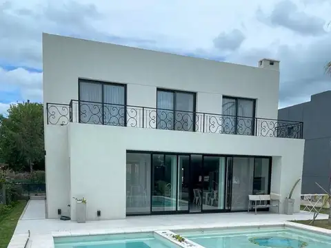 ALQUILER CASA LAGOON PILAR