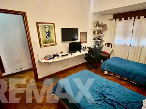 VENTA DE CASA céntrica General Roca