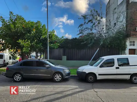 Venta de Casa de 3 ambientes a metros de RP8, en Villa Ballester