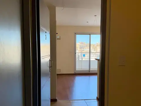 Juan José Paso al 1200 U02-03 1D