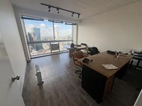 Oficina en Venta al Este