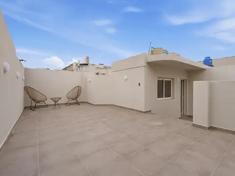 Depto Tipo Casa en Venta de 3 ambientes