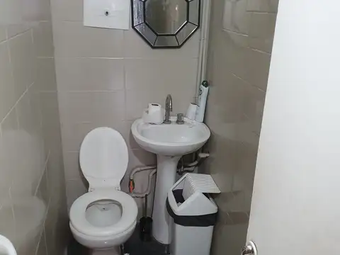 Local comercial 40 metros con baño