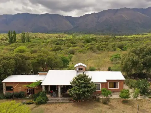 Cordoba. Las Chacras.La  Paz. Traslasierra Hermoso campo 3.7 ha 2 casas Piscina 13 km Merlo San Luis