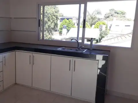 Depto Tipo Casa en Alquiler de 1 dormitorio