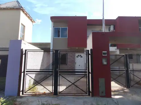 Depto Tipo Casa en Venta de 3 dormitorios