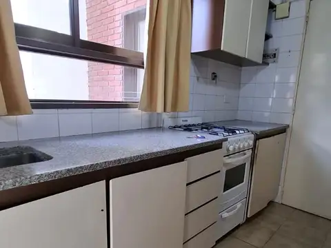 Departamento en Venta en Flores, USD 162.000