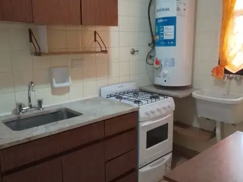 HERMOSO 2 AMB. CON COCINA INDEPENDIENTE VILLA DEL PARQUE