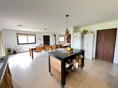 Casa en venta en Arana