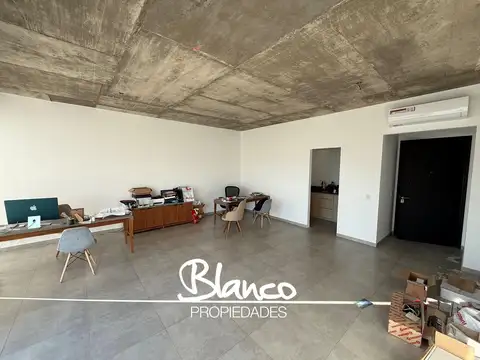 Oficina en Alquiler en Pilar, $ 1.090.000