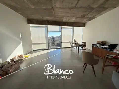 Meridiano Business Center 100