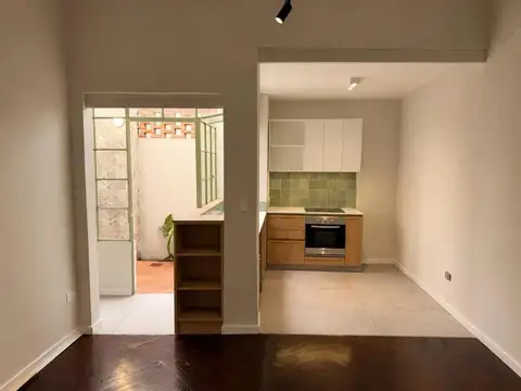 Depto Tipo Casa en Venta de 1 dormitorio