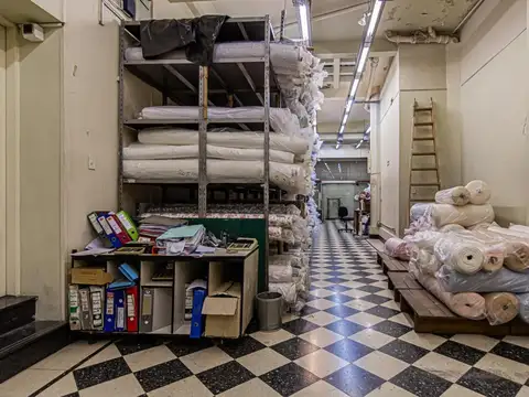 Local en Venta 50 años