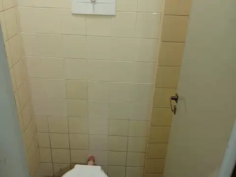 Aráoz 2000, Piso PB