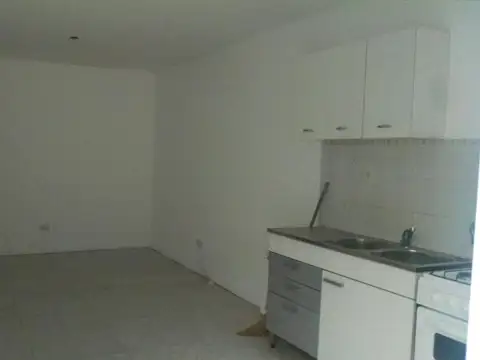 Departamento en Alquiler en Alberdi, $ 370.000
