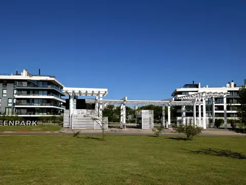 Departamento de 3 dormitorios en venta en Greenpark - Valle Escondido