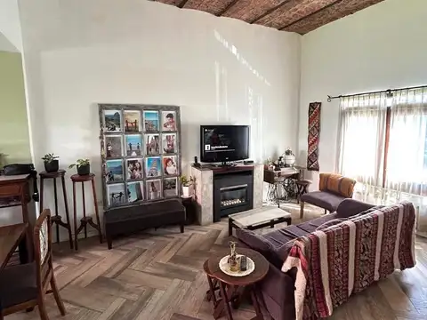 Depto Tipo Casa en Venta con 1 cocheras