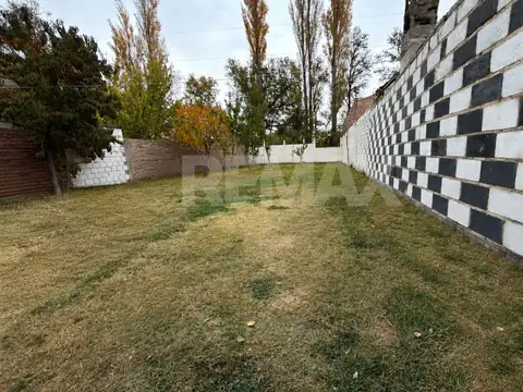 CASA 1 DORMITORIO CALLE RIO NEUQUÉN 3700 PLOTTIER