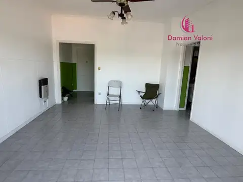 Departamento en Venta en Villa del Parque, USD 105.000