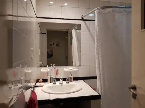 VENTA DE CASA EN VILLA DE MAYO