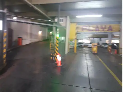 Cochera en Venta en el Centro