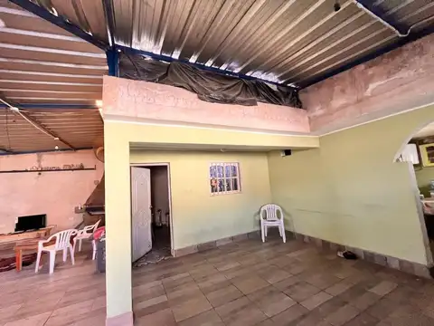 Zona Sur. B° El Porvenir. Mza A. Casa 100