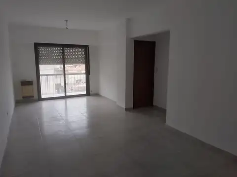 Tribulato 1300, Piso 4