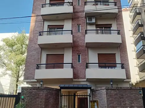 Departamento en Olivos-Vias/Maipu