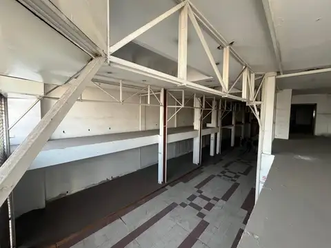 Av. Brig. Gral. Juan Manuel de Rosas al 6000