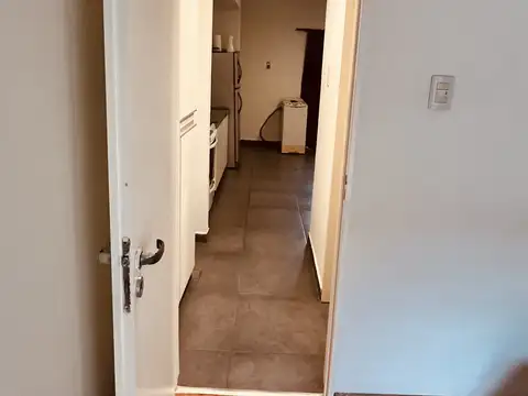 Departamento en Alquiler en Remedios de Escalada, $ 600.000