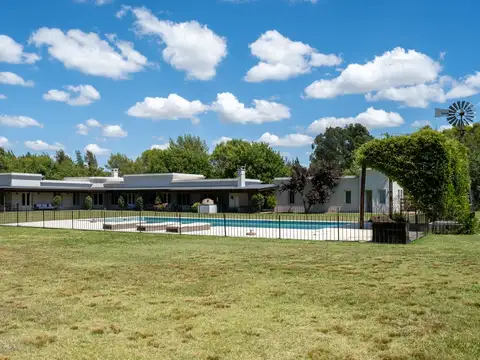 Venta Casa en La Colina Villa de Campo | VCO Propiedades