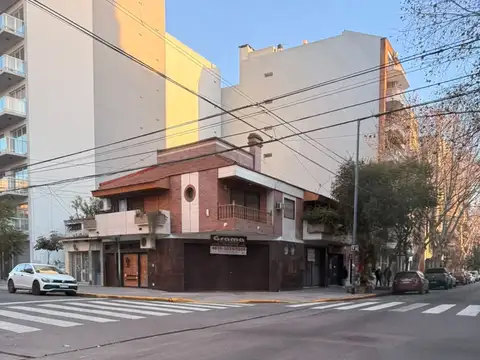 Local Comercial en ALQUILER - Liniers