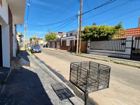 Lote en venta 135 m2, Lanús Oeste