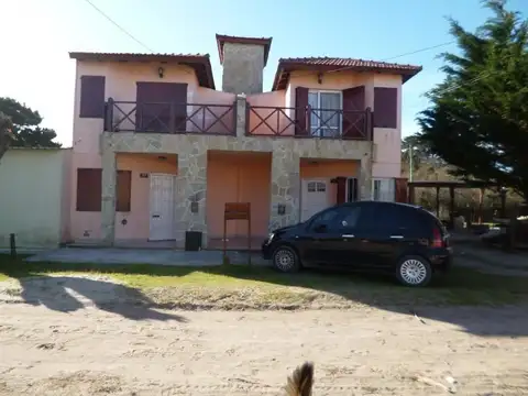 Duplex de 3 Ambientes a 150 metros del Mar