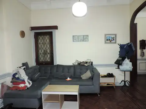 Nuevo Precio ! 3 ambientes en buen edificio, cerca de todo !