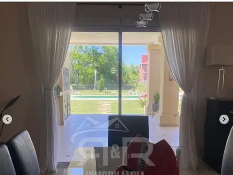 Casa en Venta en Zona Centro, USD 400.000