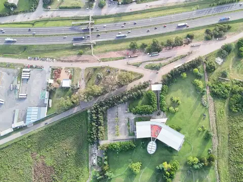 Excelente inmueble industrial Panamericana km53