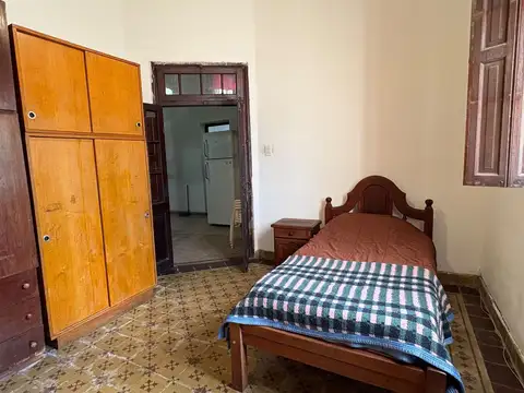 VENTA CASA A REFACCIONAR 2 DORM ALTA CORDOBA