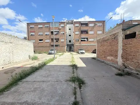 venta depto  3 amb en caba floresta
