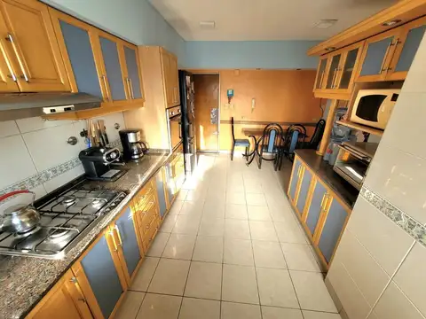 VENTA PH 4 AMBIENTES CON TERRAZA PARQUE AVELLANEDA